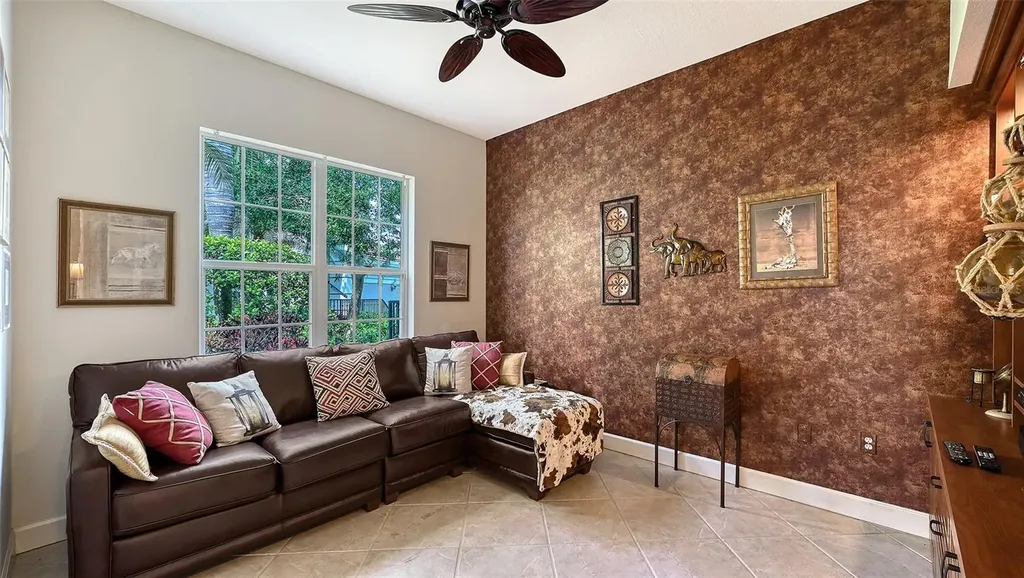 5255 Bouchard Circle Sarasota FL 34238