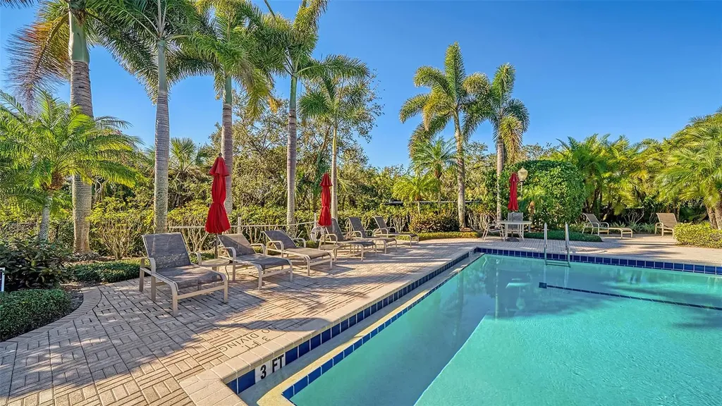 5255 Bouchard Circle Sarasota FL 34238