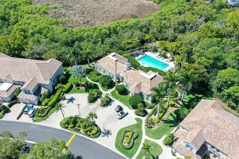 5255 Bouchard Circle Sarasota FL 34238