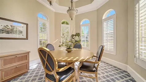 5255 Bouchard Circle Sarasota FL 34238