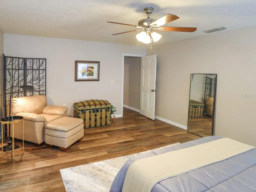 834 E County Road 540a Lakeland FL 33813
