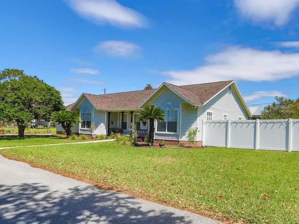834 E County Road 540a Lakeland FL 33813