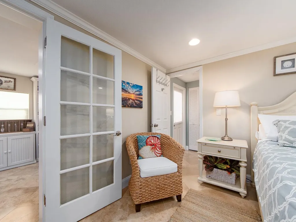 707 Snug Island Clearwater Beach FL 33767