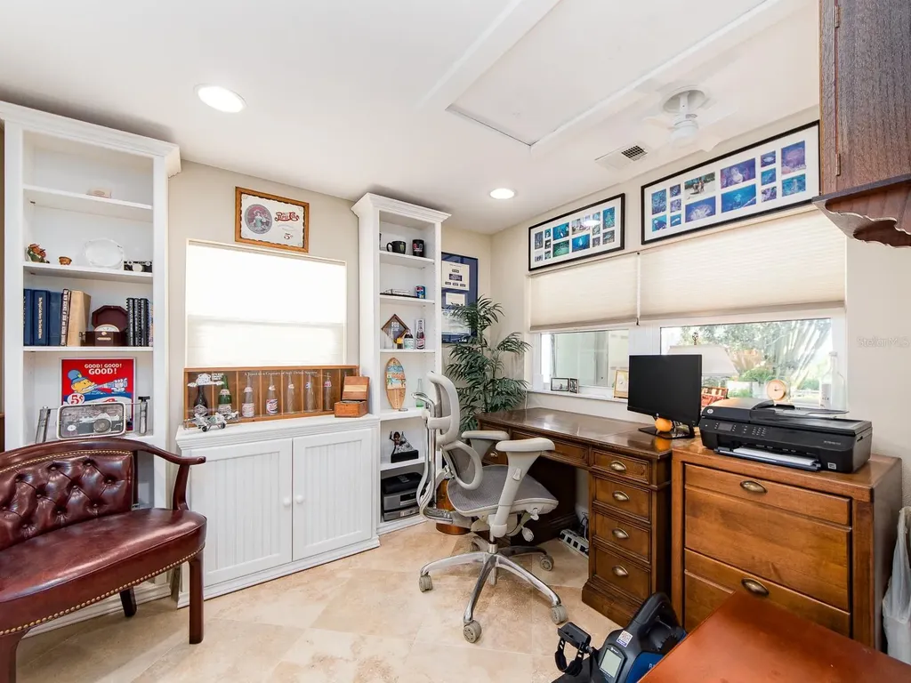 707 Snug Island Clearwater Beach FL 33767