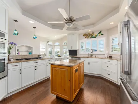 707 Snug Island Clearwater Beach FL 33767
