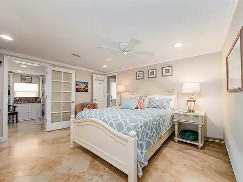 707 Snug Island Clearwater Beach FL 33767