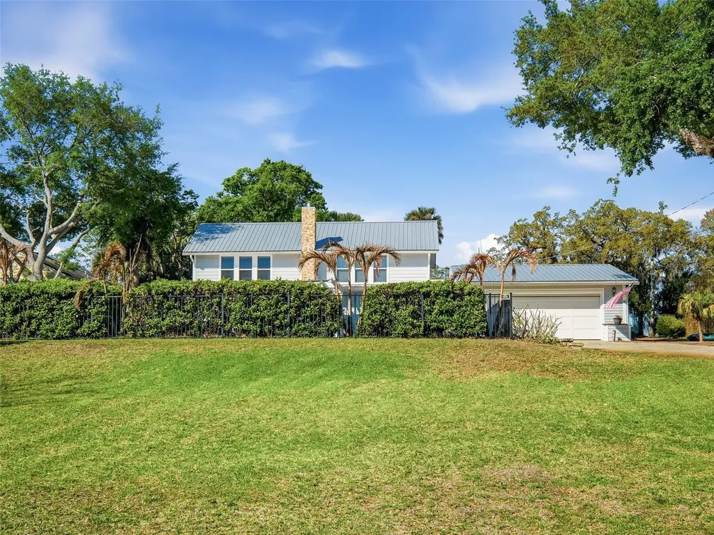 428 N Riverside Drive Edgewater FL 32132