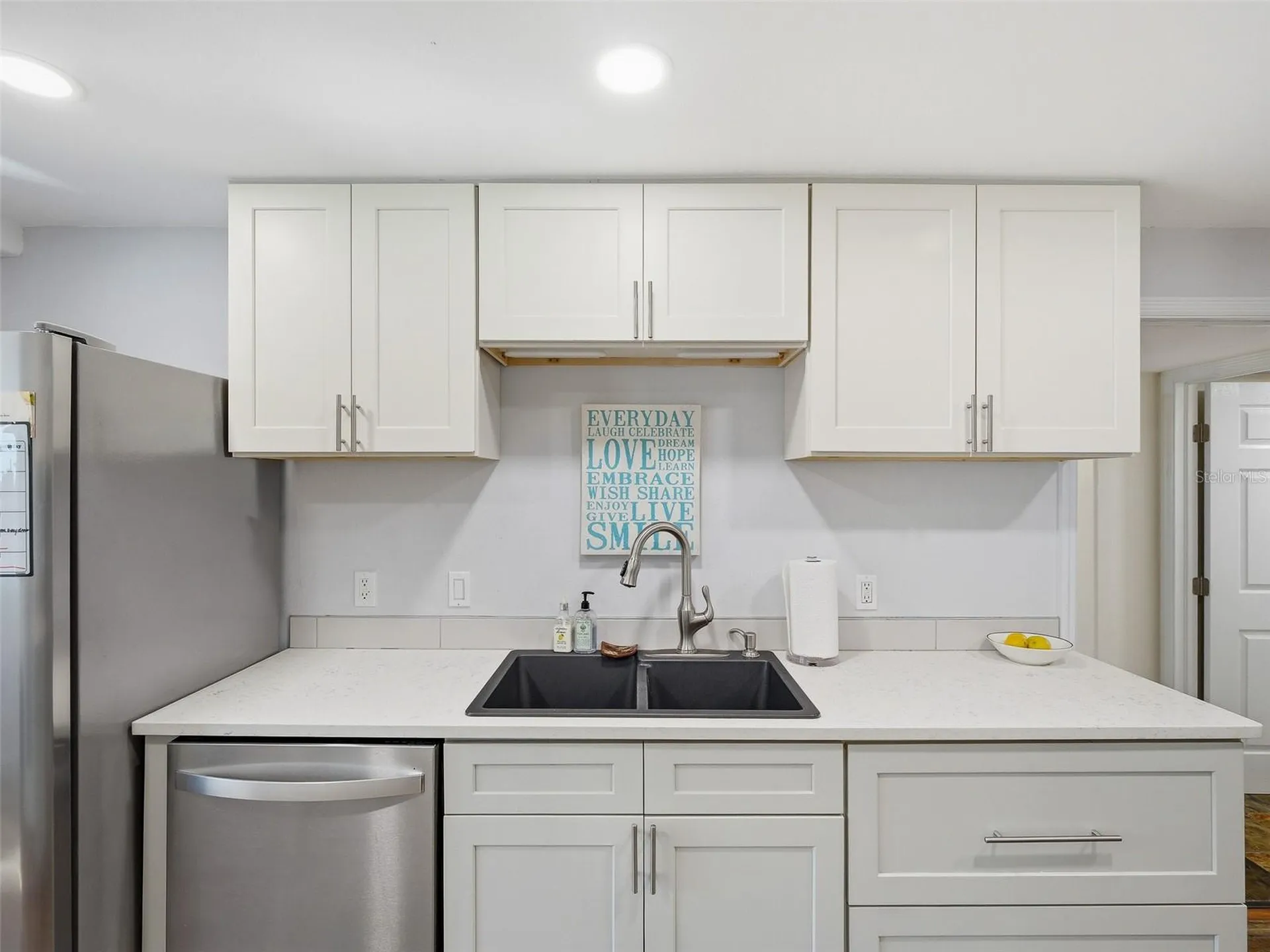 428 N Riverside Drive Edgewater FL 32132