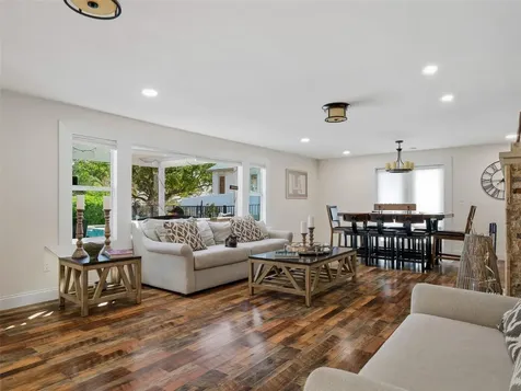 428 N Riverside Drive Edgewater FL 32132