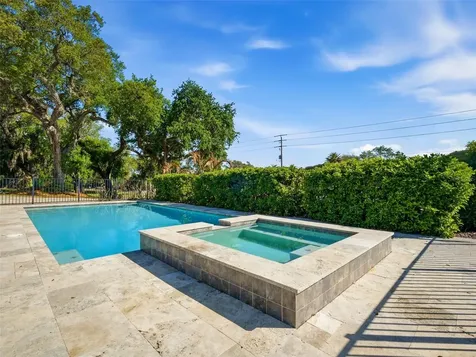 428 N Riverside Drive Edgewater FL 32132