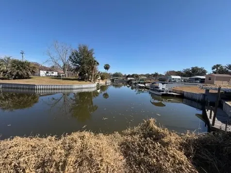1508 Orange Avenue Tavares FL 32778