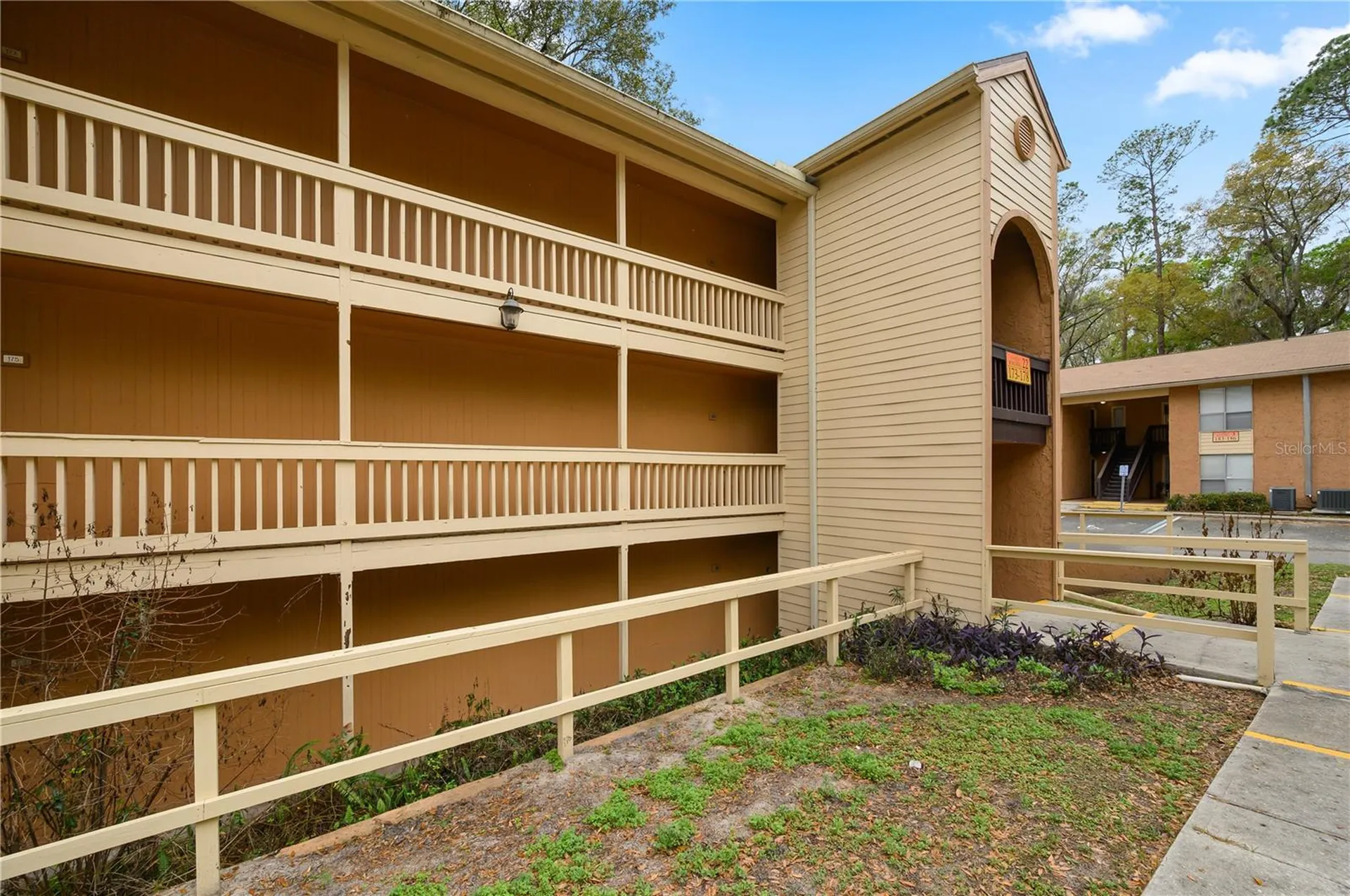 1810 NW 23rd Boulevard Gainesville FL 32605