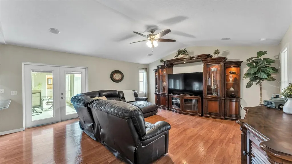 538 Powder Horn Row Lakeland FL 33809