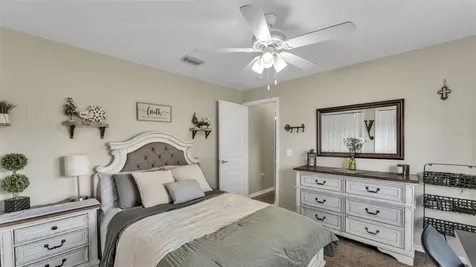 538 Powder Horn Row Lakeland FL 33809