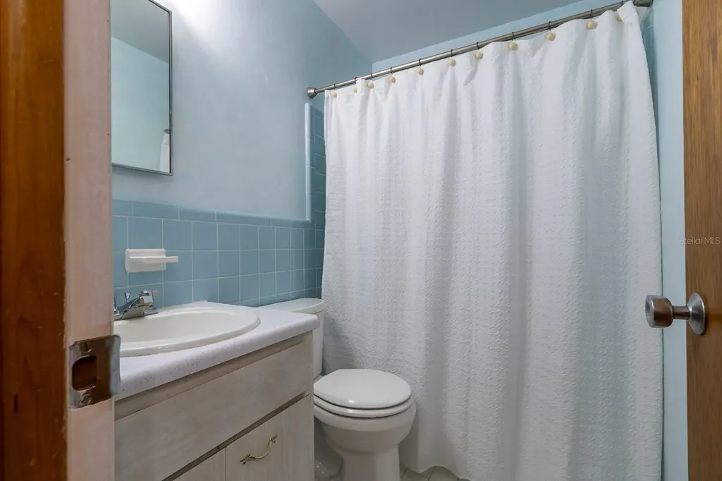1303 NW 31st Street Gainesville FL 32605