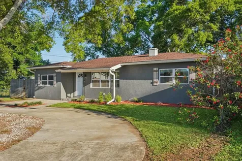 5995 44th Avenue N St Petersburg FL 33709