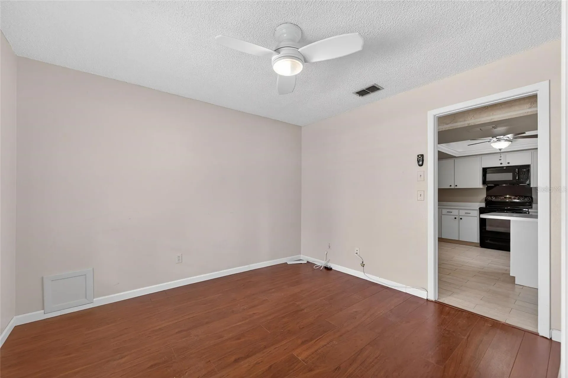 2854 Whitehall Drive Palm Harbor FL 34684