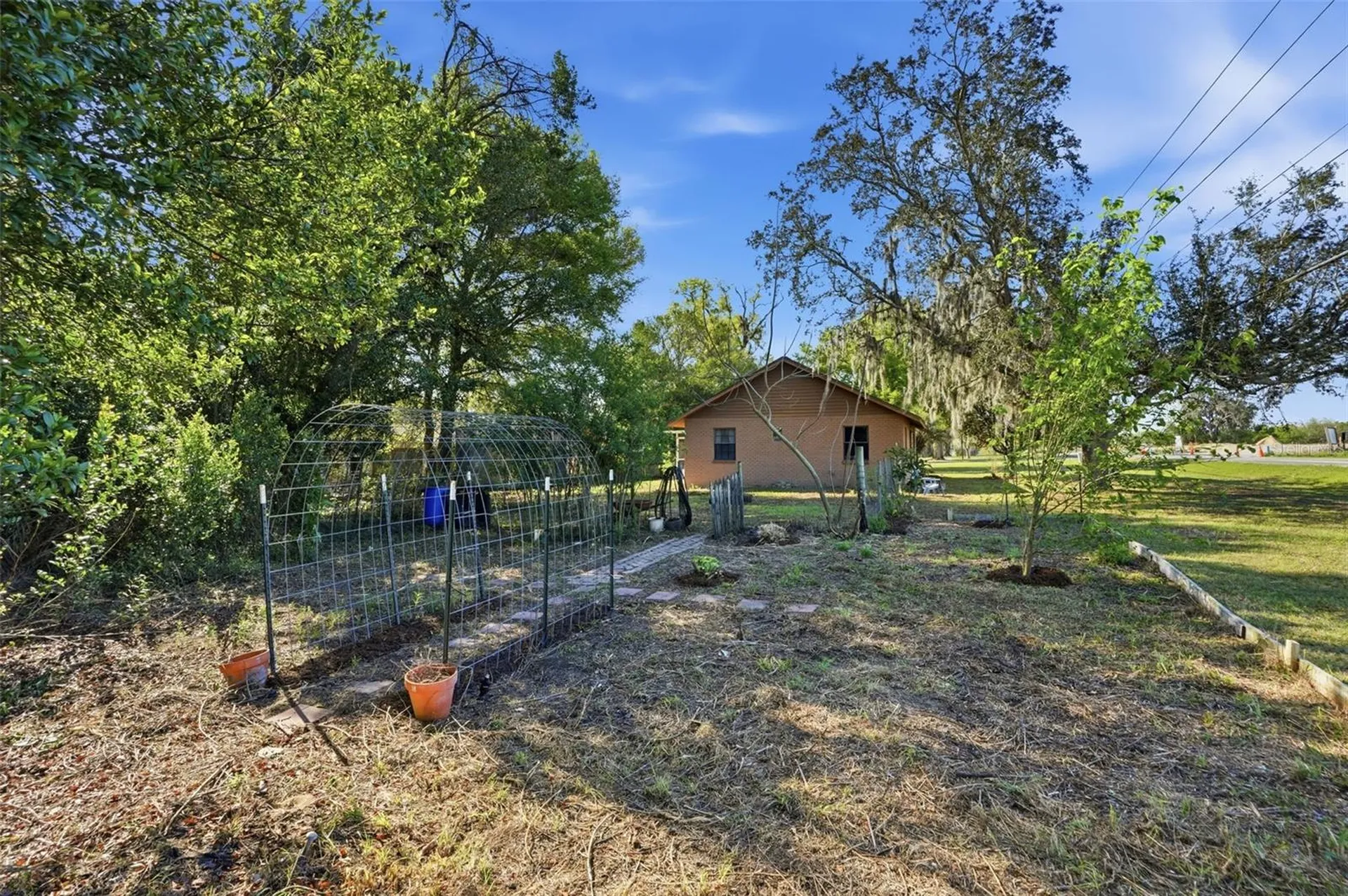 33241 Westwood Drive Dade City FL 33523