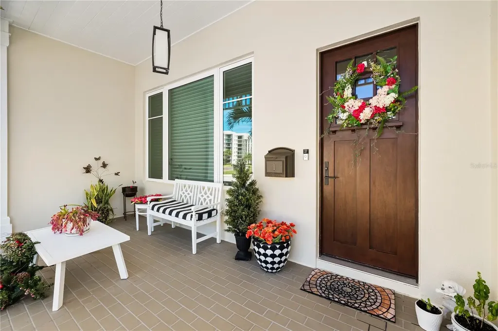 1 Palm Terrace Belleair FL 33756