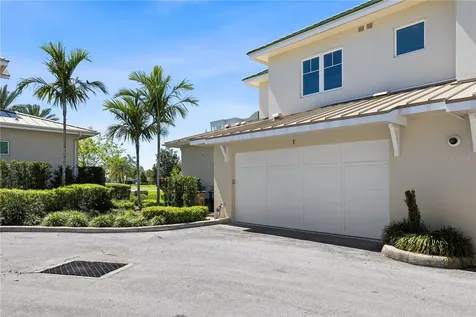 1 Palm Terrace Belleair FL 33756