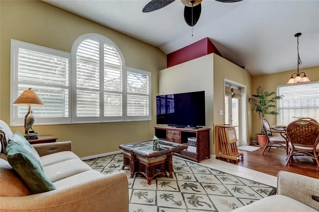 10290 Oasis Palm Drive Tampa FL 33615