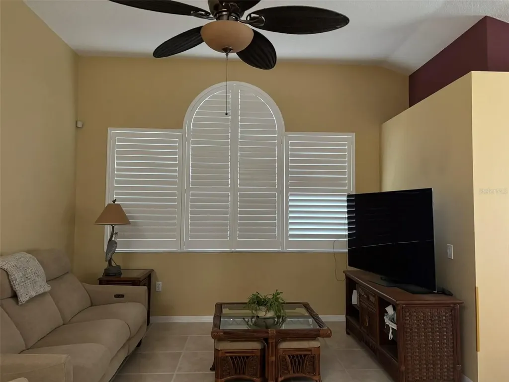 10290 Oasis Palm Drive Tampa FL 33615