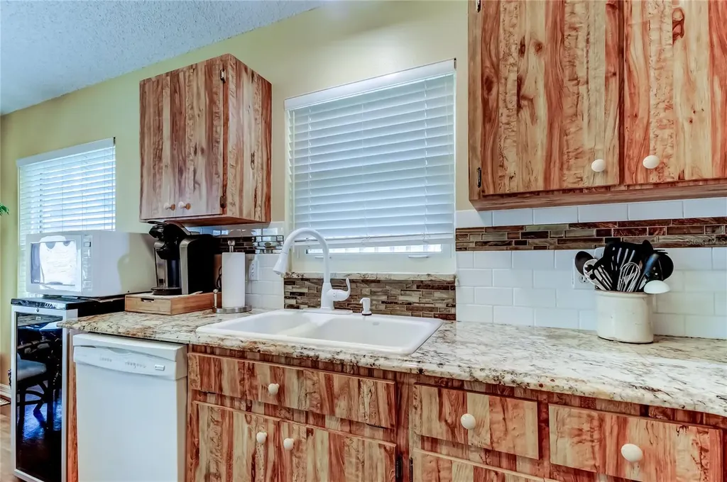 10290 Oasis Palm Drive Tampa FL 33615