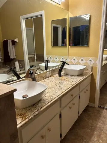 10290 Oasis Palm Drive Tampa FL 33615