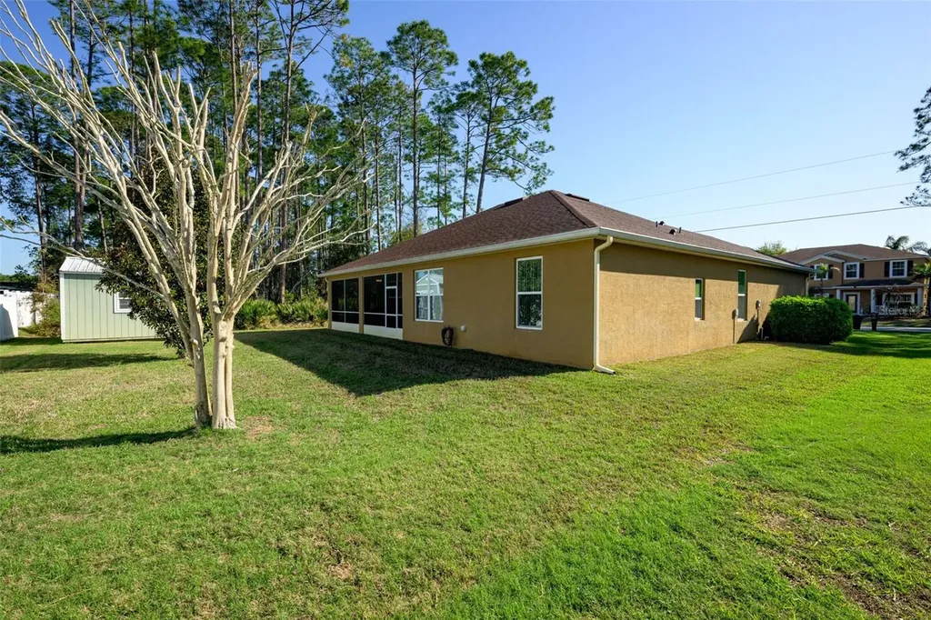 3 Lake Charles Place Palm Coast FL 32137