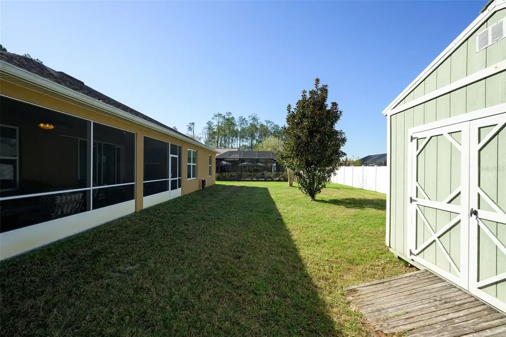 3 Lake Charles Place Palm Coast FL 32137