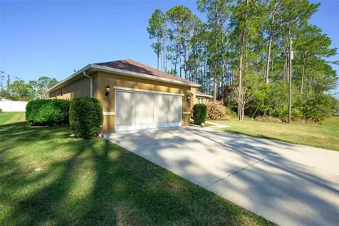 3 Lake Charles Place Palm Coast FL 32137