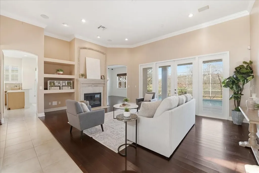 10926 Woodchase Circle Orlando FL 32836