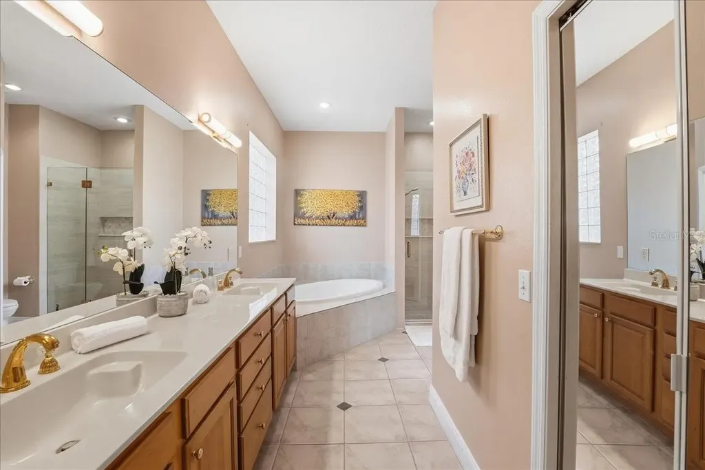 10926 Woodchase Circle Orlando FL 32836
