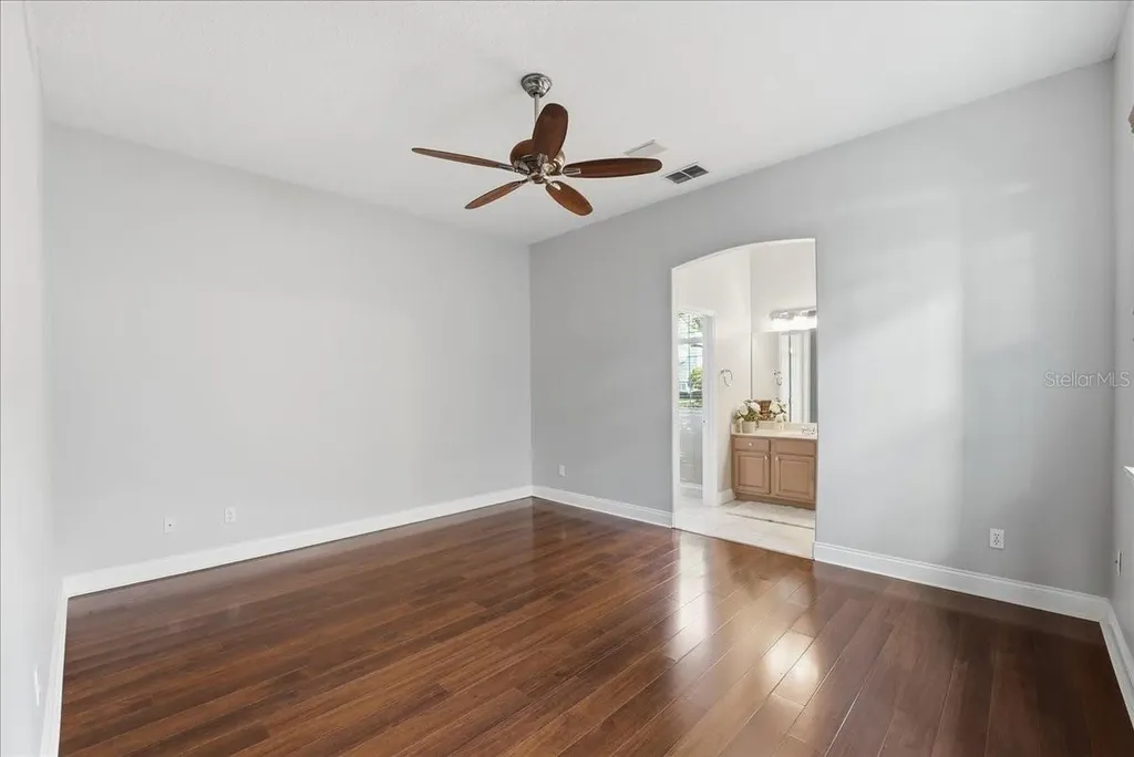 10926 Woodchase Circle Orlando FL 32836