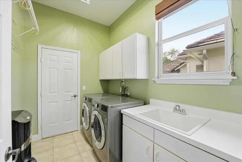 10926 Woodchase Circle Orlando FL 32836