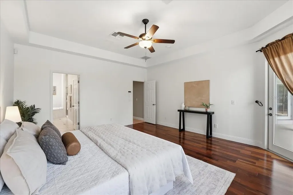 10926 Woodchase Circle Orlando FL 32836