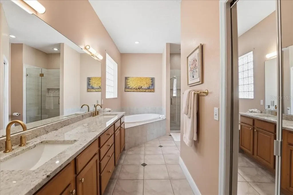 10926 Woodchase Circle Orlando FL 32836