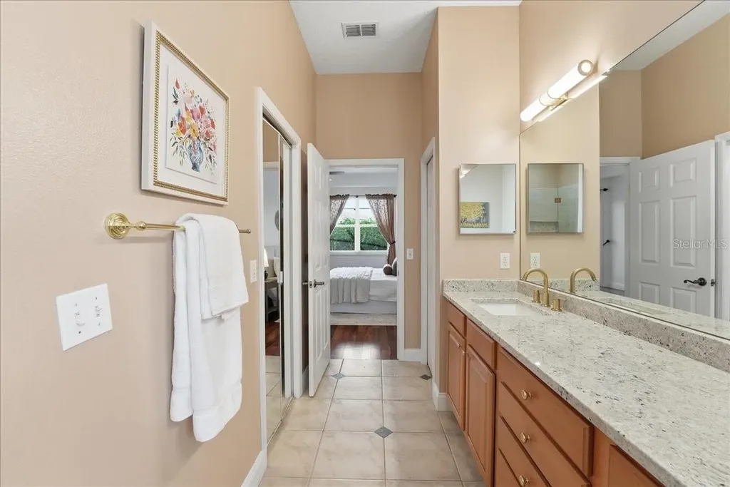 10926 Woodchase Circle Orlando FL 32836