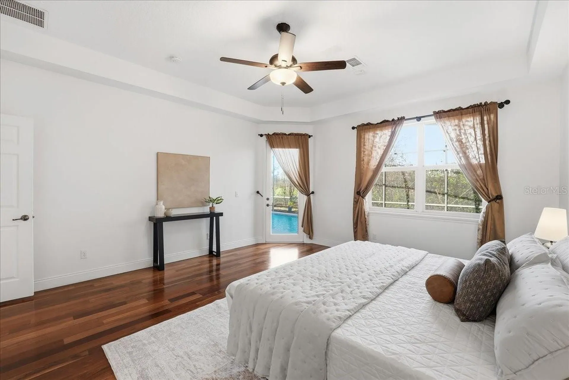 10926 Woodchase Circle Orlando FL 32836