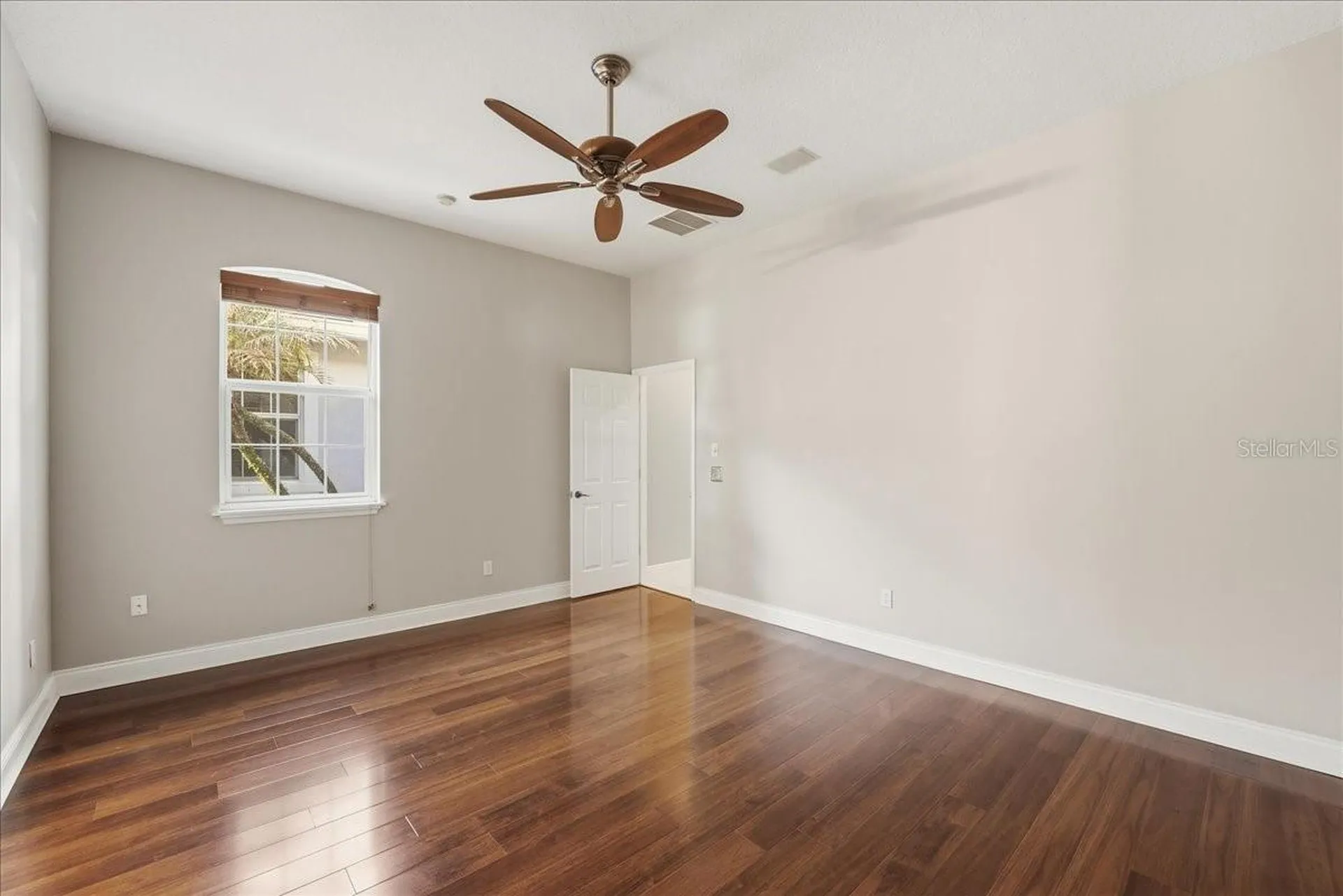 10926 Woodchase Circle Orlando FL 32836
