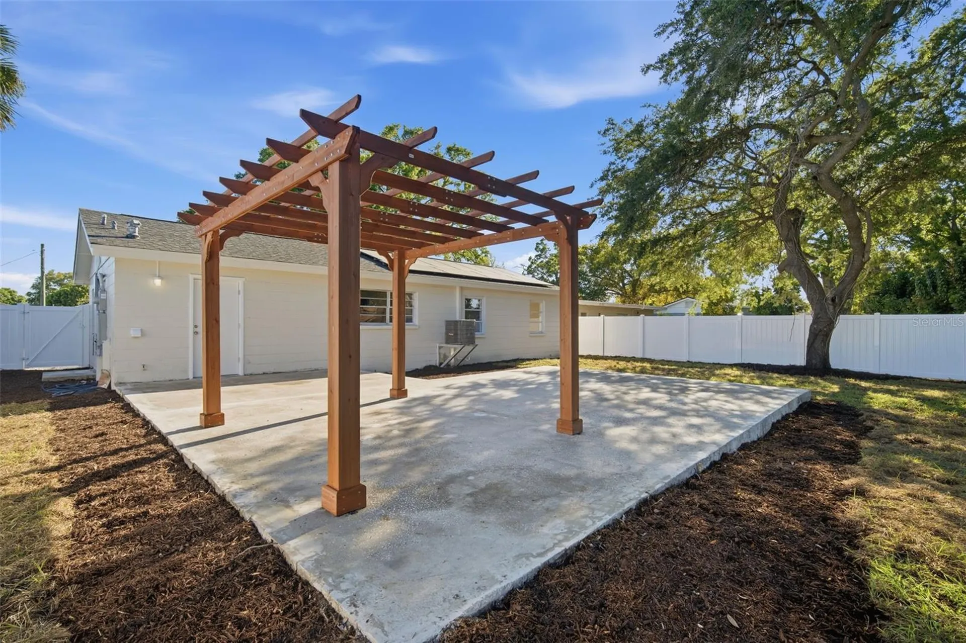 3805 W Pearl Avenue Tampa FL 33611