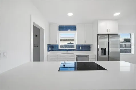3805 W Pearl Avenue Tampa FL 33611