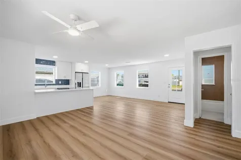 3805 W Pearl Avenue Tampa FL 33611