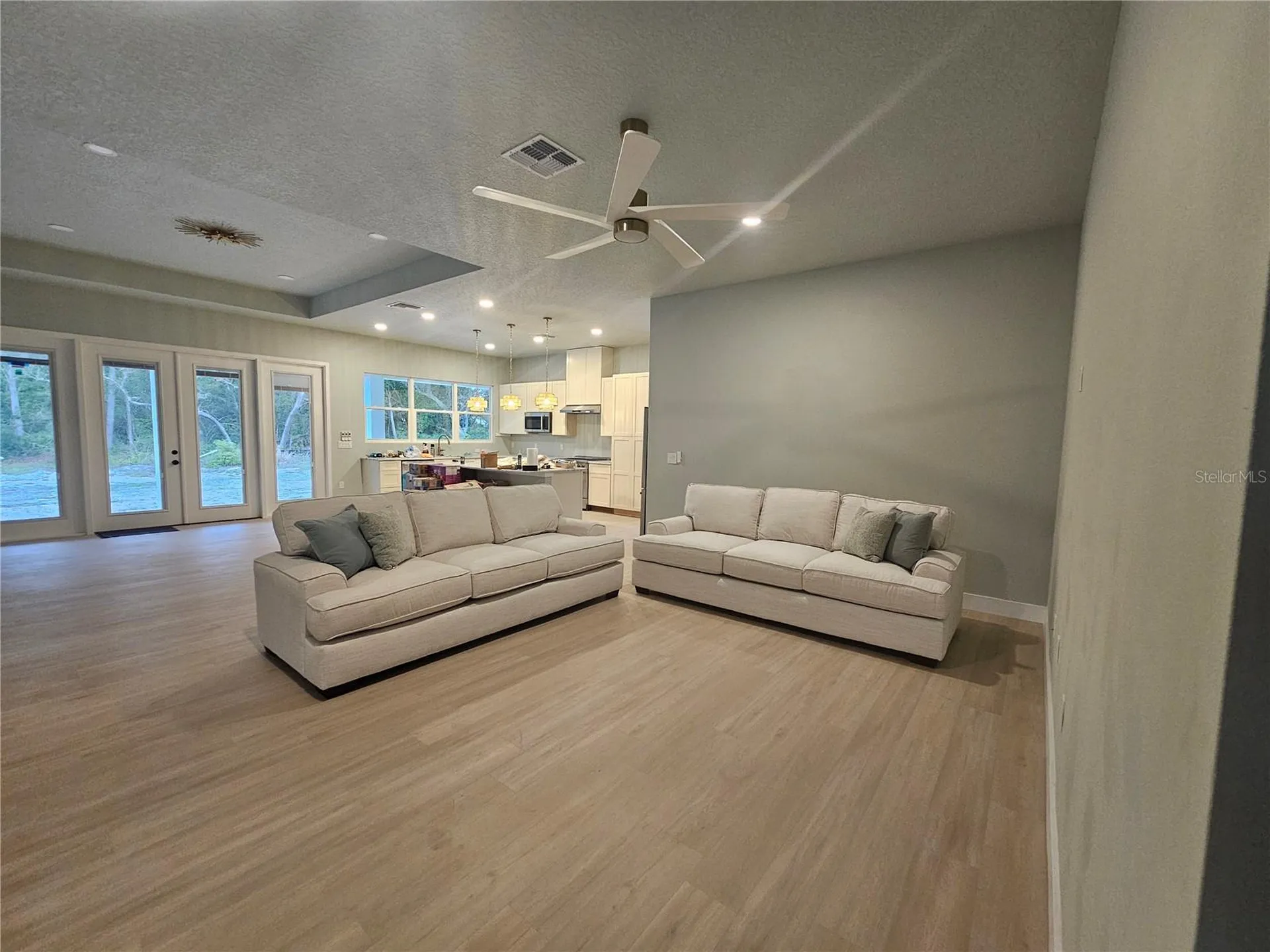 2410 Lake Tiny Road Deltona FL 32738