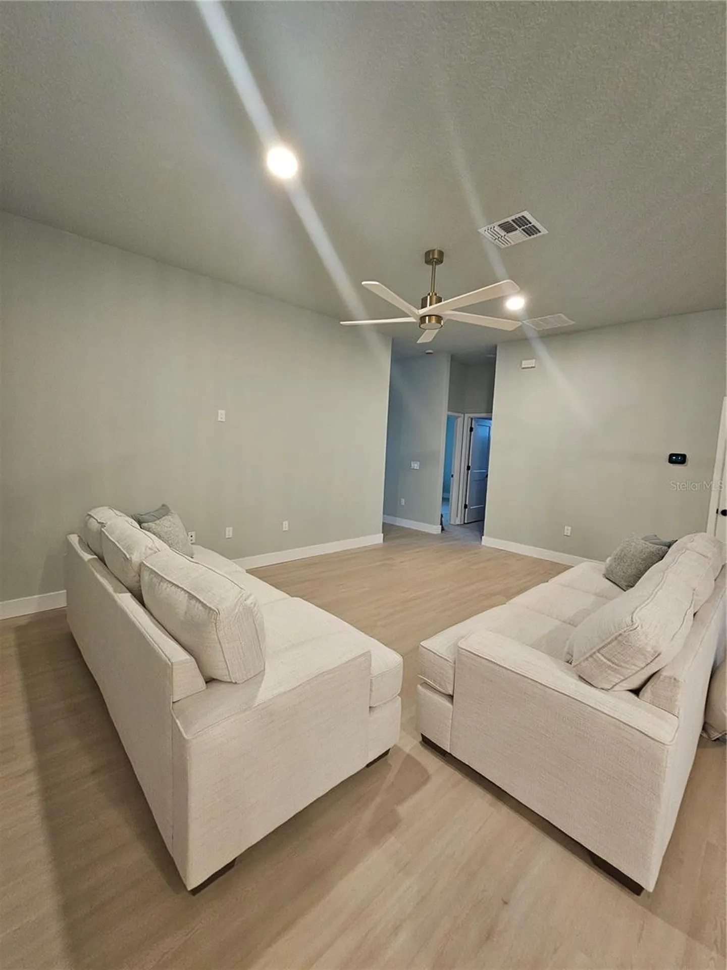 2410 Lake Tiny Road Deltona FL 32738
