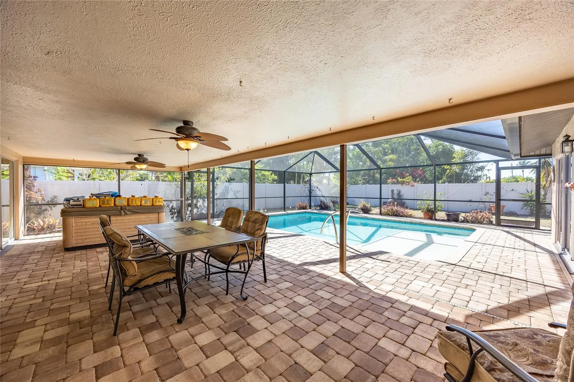 1314 SE 43rd Terrace Cape Coral FL 33904