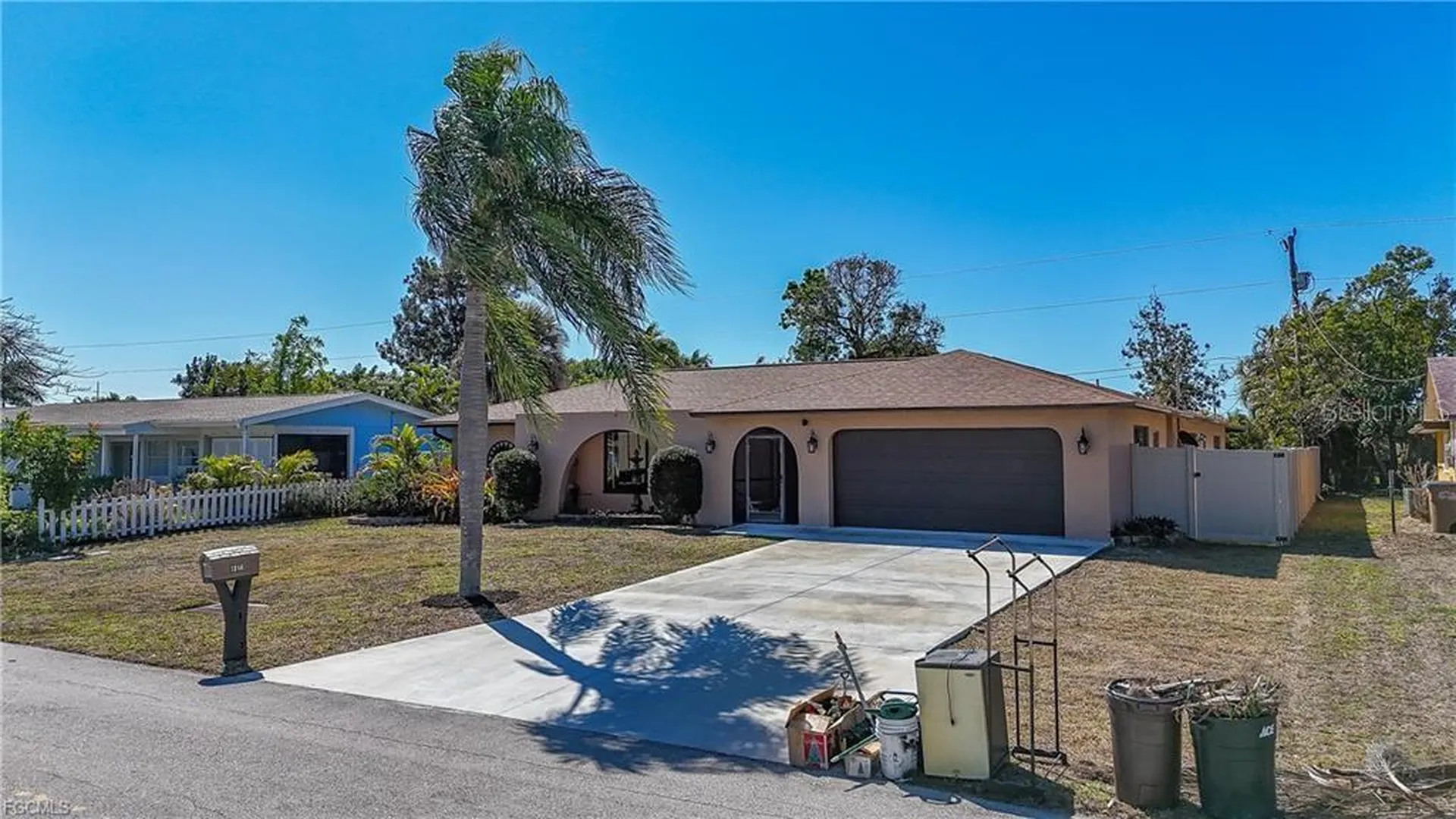 1314 SE 43rd Terrace Cape Coral FL 33904