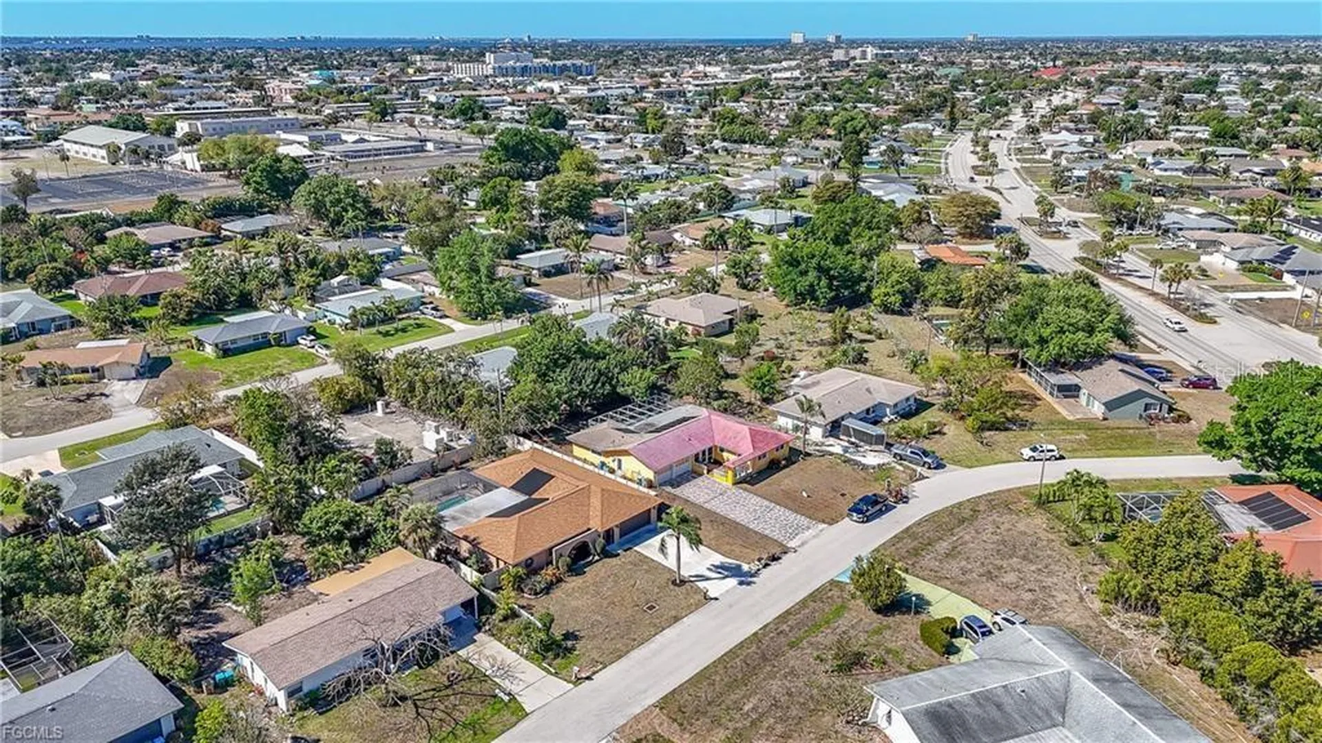1314 SE 43rd Terrace Cape Coral FL 33904