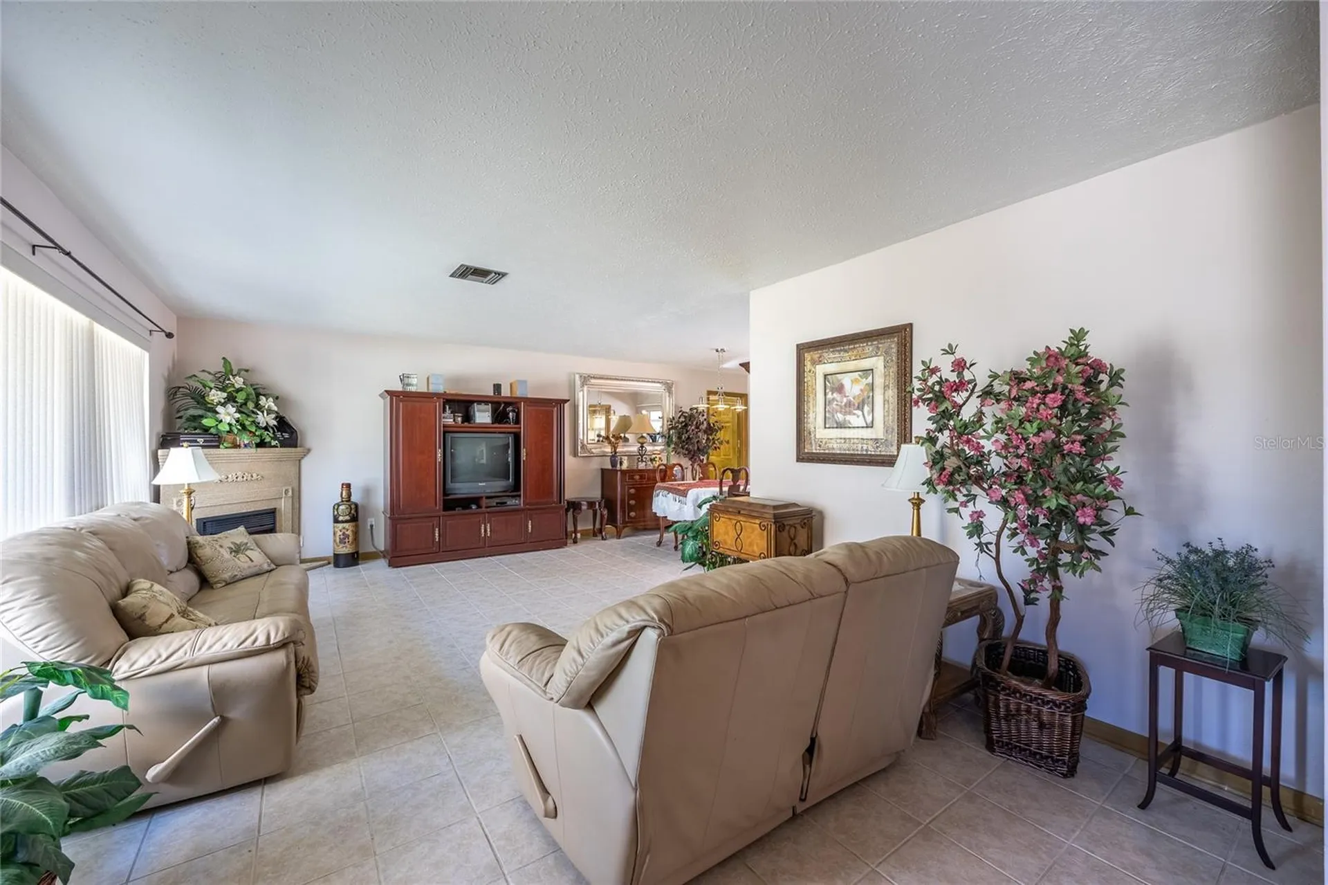 1314 SE 43rd Terrace Cape Coral FL 33904