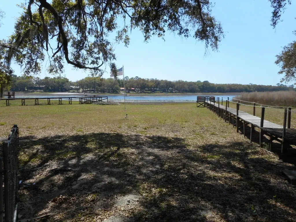 880 SW Shorewood Drive Dunnellon FL 34431